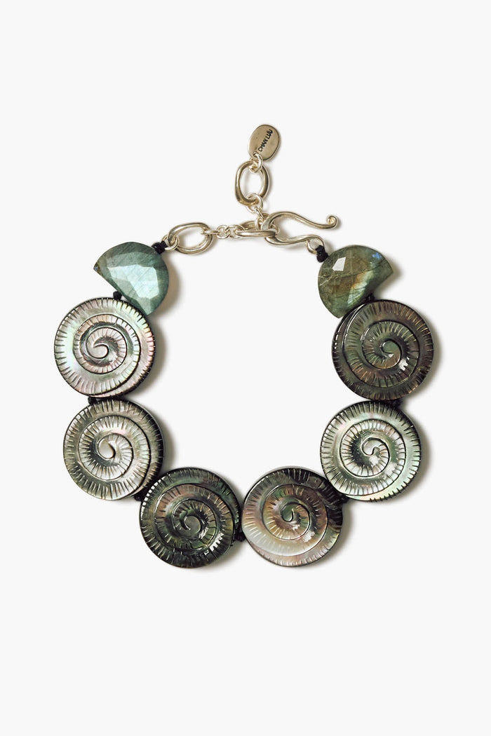 chan luu Nautilus Bracelet Black MOP Bracelets