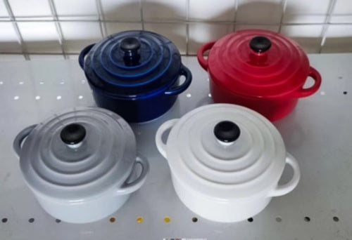 chantal 8 OZ MINI CASSEROLE Dishes Set of 4 Knobs in Black Color Cookware