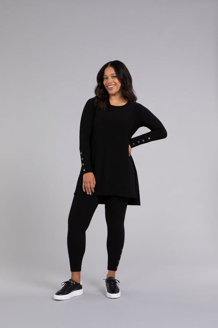 Charisma Quest Tunic Long Sleeve Tunic Black
