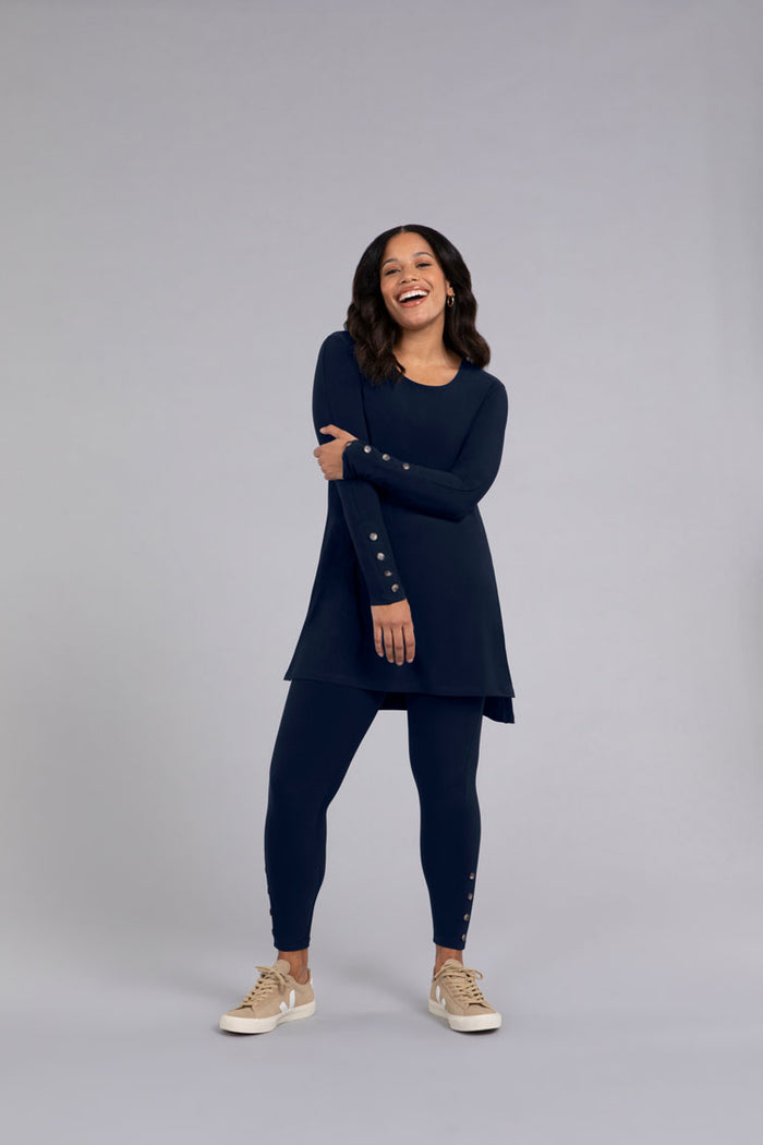 Charisma Quest Tunic Long Sleeve Tunic Black