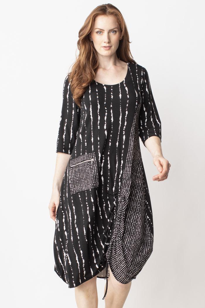 Charisma Ruched Hem Dress Dress Black/White