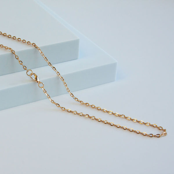 Charles Albert NEW - Gold Tone Base Metal Flat Oval Chain Base Metal Chain + Silver Plated Neckwires