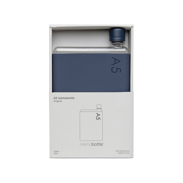 Charles And Marie A5 Memobottle BUNDLE Blau | Flache TRINK- & WASSERFLASCHE Mit SILIKON-HÜLLE | 750ml