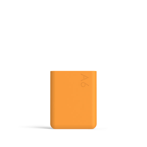 Charles And Marie A6 Memobottle BUNDLE Mandarin | Flache TRINK- & WASSERFLASCHE Mit SILIKON-HÜLLE | 375ml