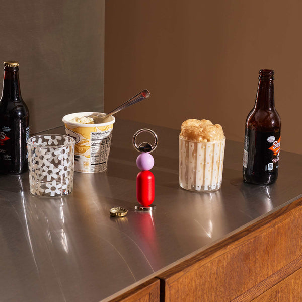 Charles And Marie ABACO - Lila-roter Flaschenöffner - Joe Doucet | Areaware