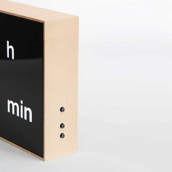 Charles And Marie ALBERT CLOCK | DIGITAL-UHR Für Tisch Regal & Wand | Axel Schindlbeck | MNTNT