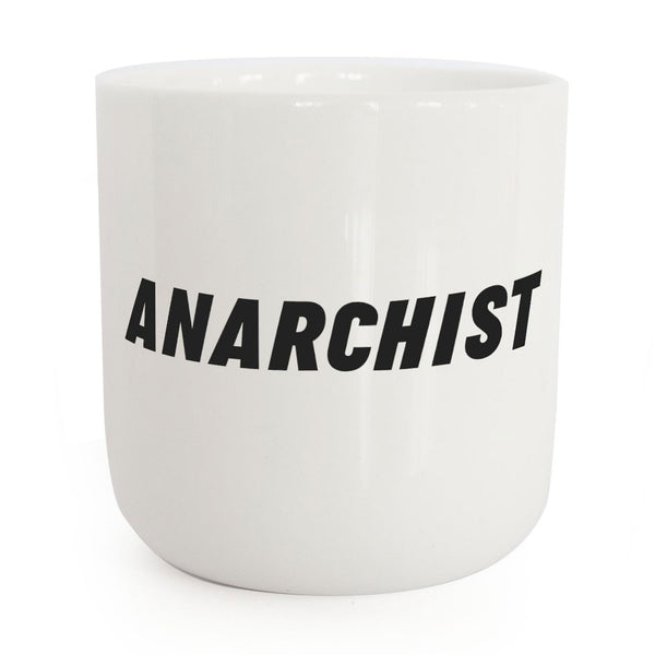 charles and marie ANARCHIST | weisser Kaffee- & Tee-BECHER mit schwarzer Typo | Attitude Serie | PLTY