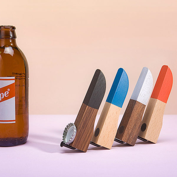 charles and marie BENT NAIL BOTTLE OPENER | magnetischer FLASCHENÖFFNER | Brendan Ravenhill | Areaware