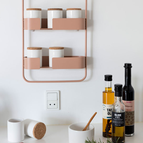 charles and marie BIG HUG | GEWÜRZ-SET WANDREGAL | Hans Thyge & Co | DesignBite