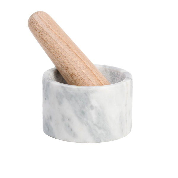 Charles And Marie BIG HUG MORTAR - Mörser & Stößel - 10 Cm ⦰ Marmor & Eichenholz - Hans Thyge & Co | DesignBite