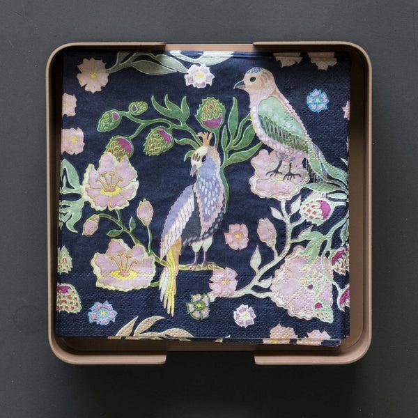 Charles And Marie BIG HUG SERVIETTENHALTER - Hans Thyge & Co | DesignBite