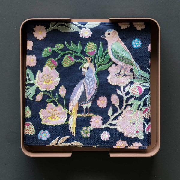 charles and marie BIG HUG SERVIETTENHALTER - Hans Thyge & Co | DesignBite