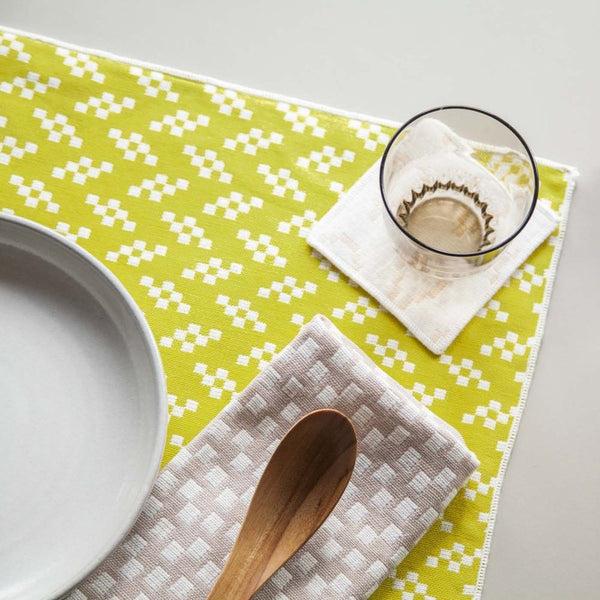 Charles And Marie BITMAP TEXTILES | 4 STOFFSERVIETTEN | Susan Kare | Areaware