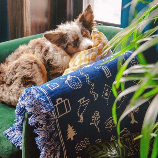 charles and marie CAIRO THROW | Cotton BLANKET | Double Jaquard woven 178x127 cm | Susan Kare | Areaware