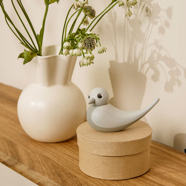 charles and marie CARMEN | Kleiner Holz-SINGVOGEL | mencke&vagnby | Spring Copenhagen