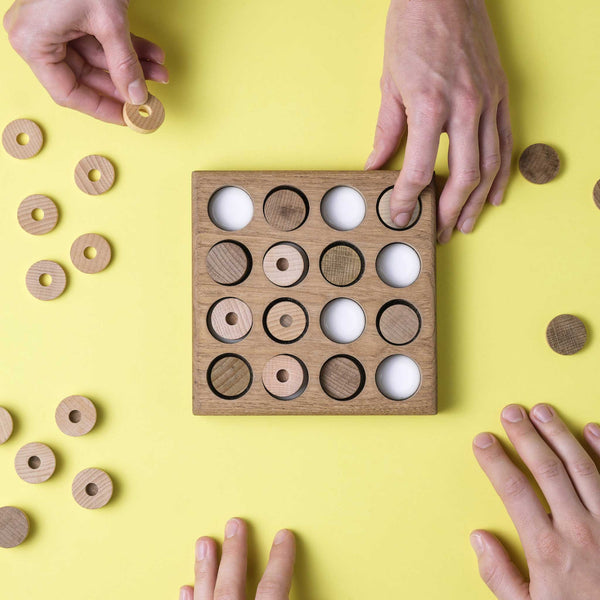 Charles And Marie 4 SENSES | BRETT-SPIEL | Helvetiq