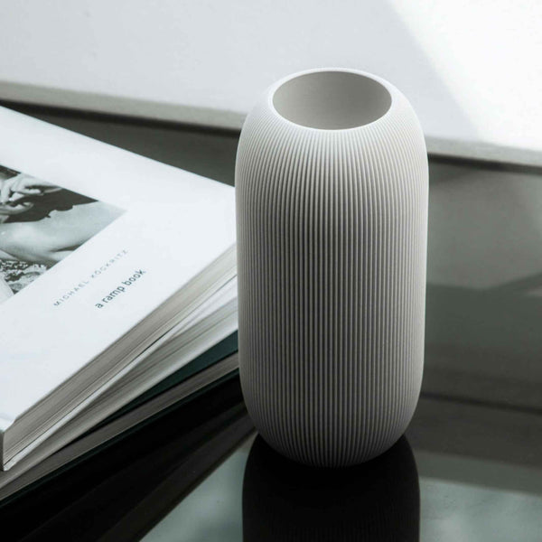 Charles And Marie Vase - PILLE | dennismaass