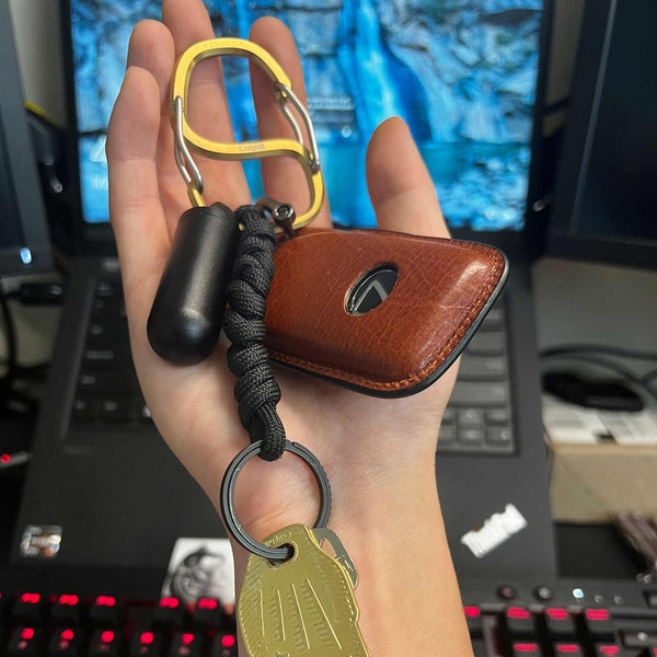 Charles And Marie COACHWHIP | Messing KARABINER | Craighill