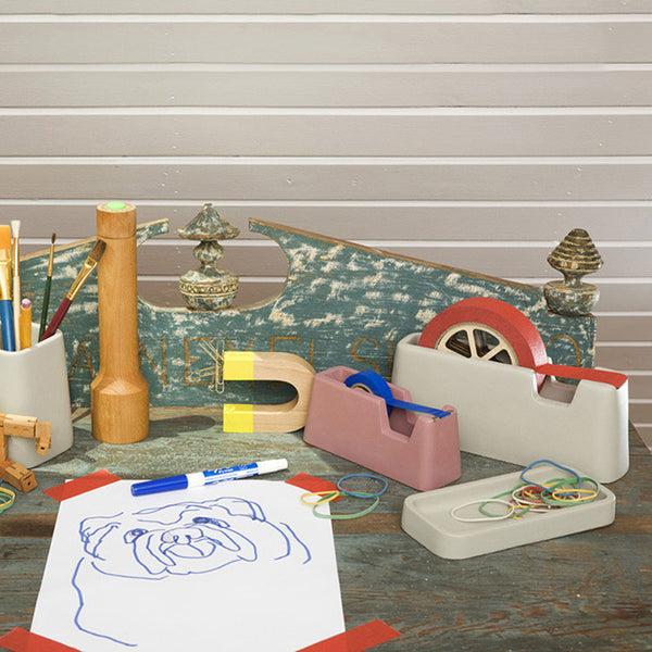 Charles And Marie CONCRETE | Beton SCHREIBTISCH SET | Magnus Pettersen | Areaware