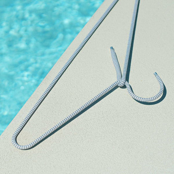 Charles And Marie CORD HANGER | Dünne Textil-KLEIDERBÜGEL Aus Seil Mit Alu-Kappen | 5er Set | Peppermint Products