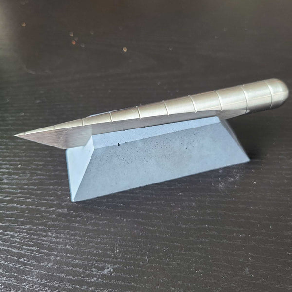 Charles And Marie DESK KNIFE PLINTH | BRIEFÖFFNER ABLAGE | Slate-Grau | Craighill