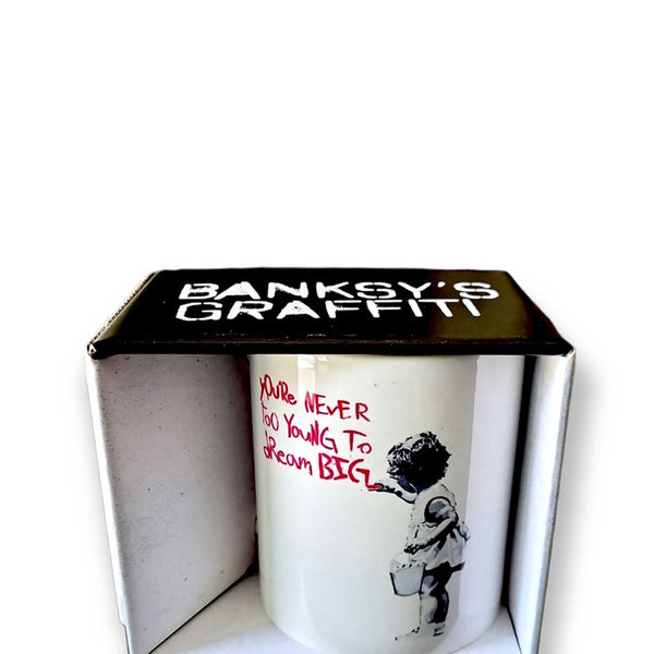 Charles And Marie DREAM BIG | Banksy KAFFEE- & TEE-BECHER | Urban.ity