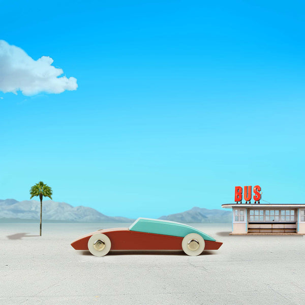 charles and marie DUOTONE CAR #3 | Design-SPIELZEUGAUTO aus Holz | Floris Hovers | Ikonic