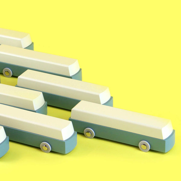 Charles And Marie DUOTONE CAR BUS #5 | Design-SPIELZEUGAUTO Aus Holz | Floris Hovers | Ikonic