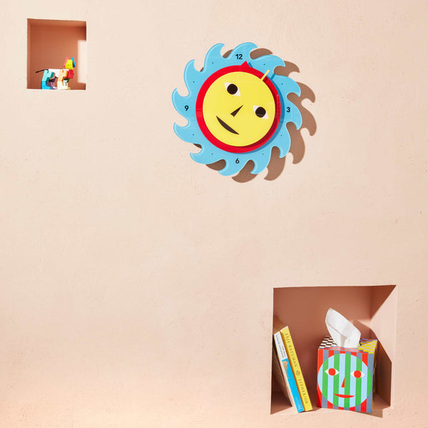 Charles And Marie EVERYBODY CLOCK Blau - Farbige Wanduhr 30 Cm ⦰ | Dusen Dusen | Areaware