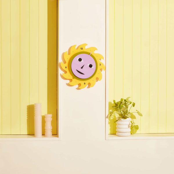 Charles And Marie EVERYBODY CLOCK Gelb - Farbige Wanduhr 30 Cm ⦰ | Dusen Dusen | Areaware