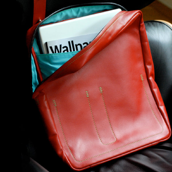 charles and marie EVERYDAY BAG | LEDER-UMHÄNGETASCHE | Alfredo Haeberli | Colin's