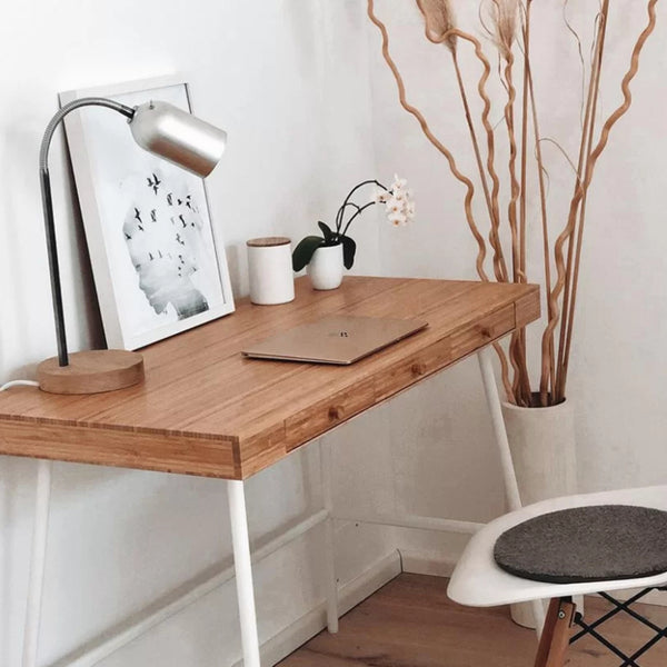 Charles And Marie FIRELIGHT - Lampe Für Den Schreibtisch - Recycelte Feuerlöscher | Werkvoll