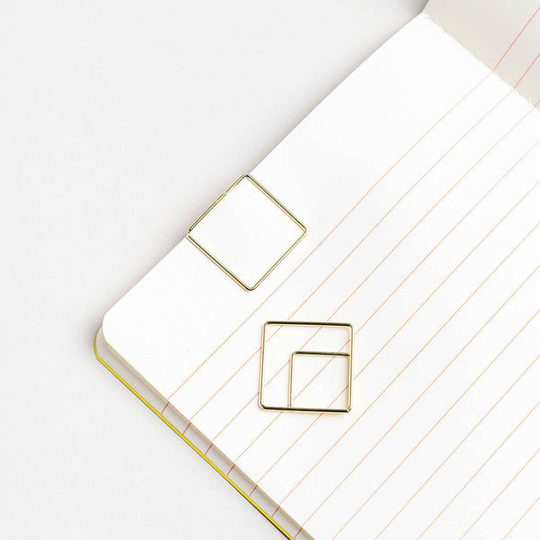 charles and marie GEO PAPER CLIPS - 50 Büroklammern im Glas - Gold | Somewhere