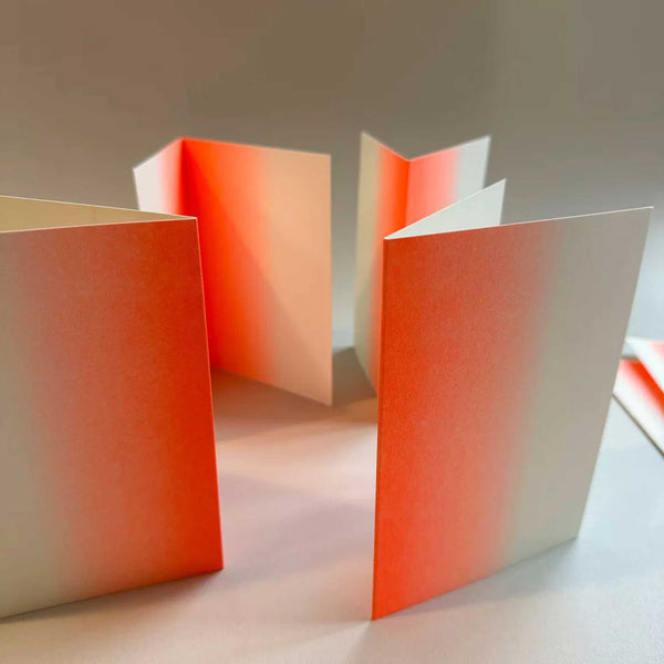 Charles And Marie GLOW | KLAPP-GRUSSKARTEN-SET | Risographiedruck | DIN A6 | Herr & Frau Rio