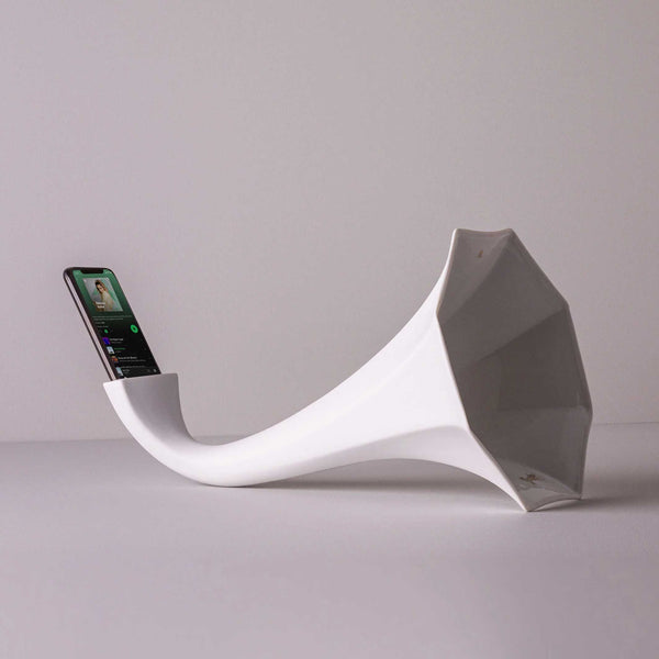 charles and marie GRAMOFONE - matt-weisses Porzellan GRAMMOPHON - D=41 cm | Holaria