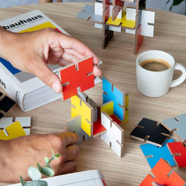 Charles And Marie HAUS TILES | STECKSPIEL M. 48 Elementen | Block Design