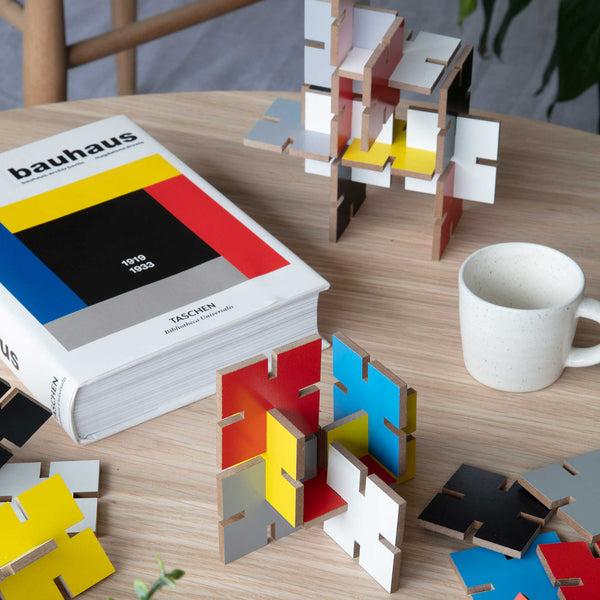 Charles And Marie HAUS TILES | STECKSPIEL M. 48 Elementen | Block Design