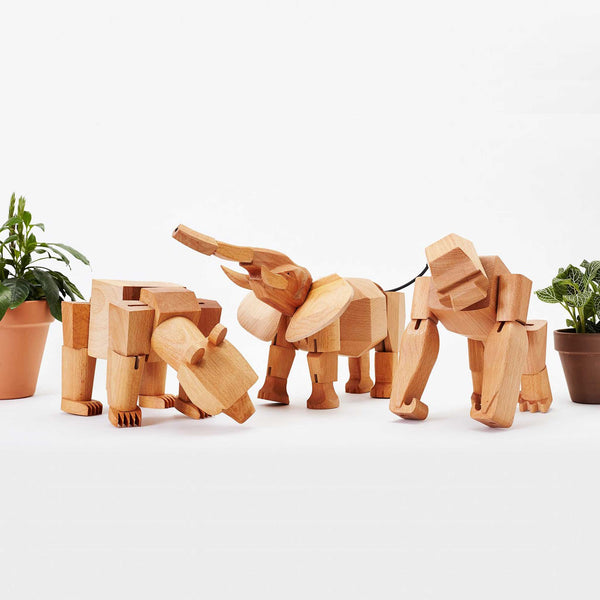 charles and marie HOLZ KREATUREN | Bewegliche HOLZTIERE | David Weeks | Areaware