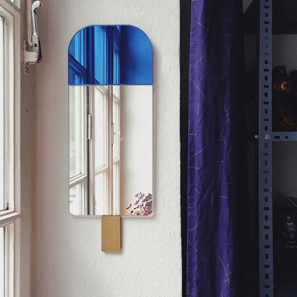 Charles And Marie ICE CREAM MIRROR - Blauer Wandspiegel - Nicole & Tor Vitner Servé | EO Elements Optimal