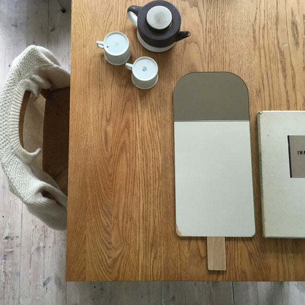 Charles And Marie ICE CREAM MIRROR - Grauer Wandspiegel - Nicole & Tor Vitner Servé | EO Elements Optimal