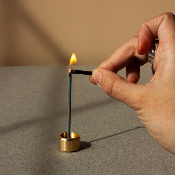 charles and marie INCENSE HOLDER | RÄUCHERMITTELHALTER aus Messing | D=2cm | Craighill