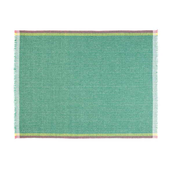 Charles And Marie INTEGRATE THROW INTUITION | Grüne TAGESDECKE | 180x140 Cm | 100% Merino Wolle | Cristian Zuzunaga