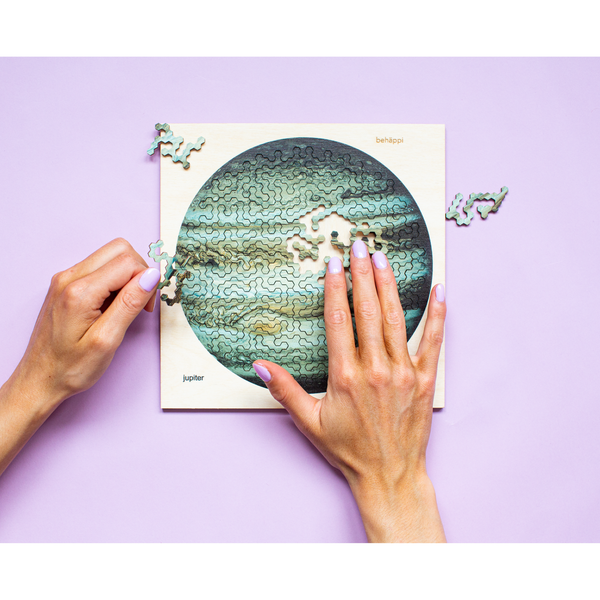 Charles And Marie JUPITER | Außergewöhnliches IQ-HOLZPUZZLE | PLANETEN-Serie | Level Schwer | Behäppi