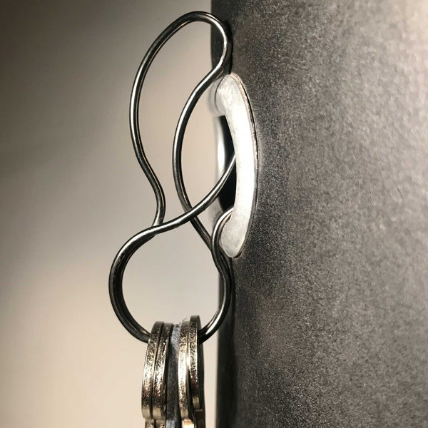 Charles And Marie KEYBUNNY STEALTH BLACK - Schlüsselring Mit Halteclip | Keybunny