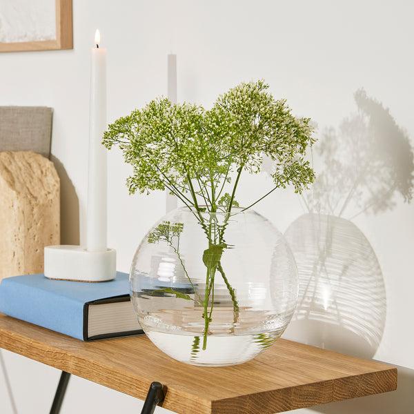 Charles And Marie LAINE SPHERICAL | kugelförmige GLAS-VASE | D=15 Cm | Samuli Helavuo | Spring Copenhagen
