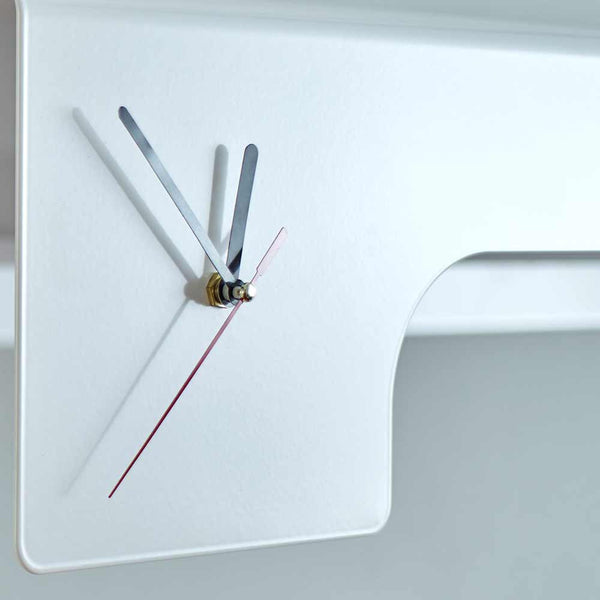 Charles And Marie LEAN | WAND-GARDEROBE Mit Uhr | Form|knast | Deparso