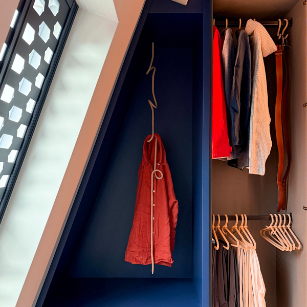 Charles And Marie LOOP ROPE | Hängende SEIL-GARDEROBE | Peppermint Products