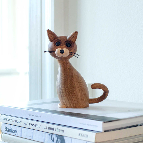 Charles And Marie LUCKY THE CAT | Lustige Kleine KATZE | Holz-DEKOFIGUR | Chresten Sommer | Spring Copenhagen
