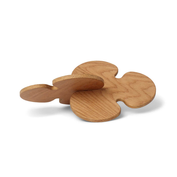 Charles And Marie LUCKY TRIVET | Kleeblatt TOPF-UNTERSETZER Aus Holz | 2er Set | Mencke&vagnby | Spring Copenhagen