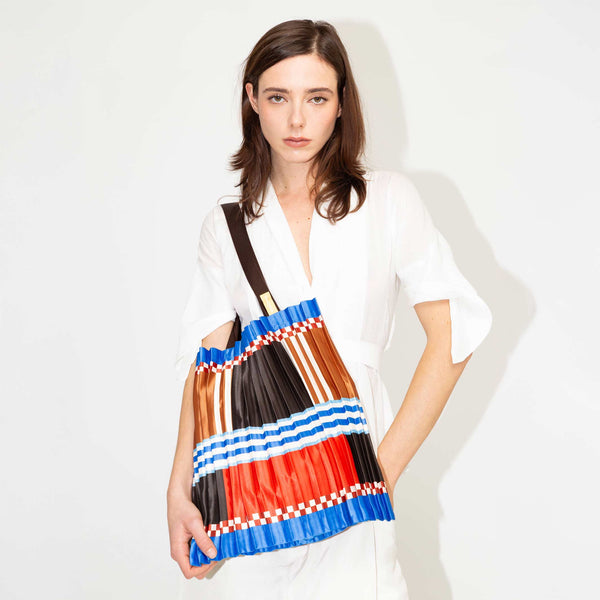 Charles And Marie MADDALENA - Tasche - Plissiertes Satin - 40x48 Cm | Multitudes